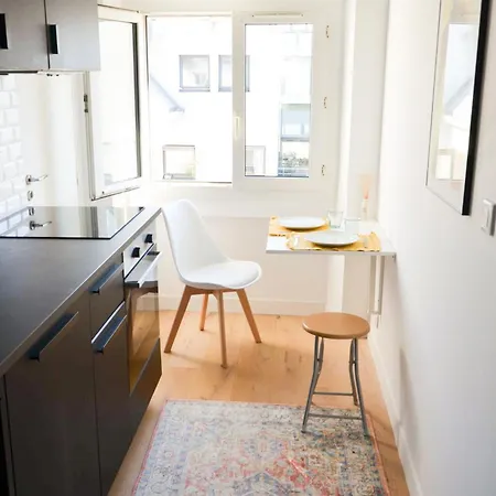 Bright Floor - Batignolles - Montmartre - Metro At 2 Steps Apartment Paris